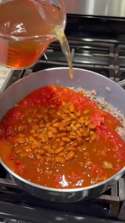 One Pot Chili Mac
