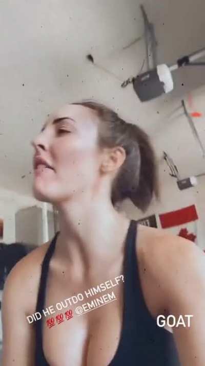 Sexy Cassie