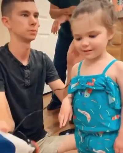 Jocelyn&rsquo;s hair has been falling out in chunks because of chemotherapy. Her parents have spoken about how brave she has been. They decided to shave her head, and she still has that beautiful smile on that beautiful face. As the saying goes: &ldquo;she may be sma