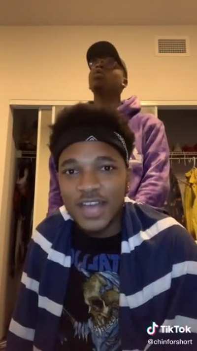 😐
