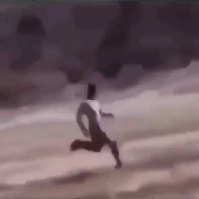 Redditmoment users on their way to post a screenshot of someone saying 69 and calling it a &ldquo;Redditmoment&rdquo;