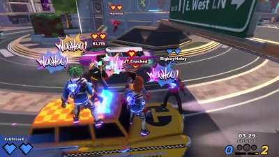Was going for the &lsquo;Traffic Circle&rsquo; achievement last night and everyone in the match randomly joined me
