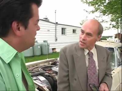 John Dunsworth, greatest actor of all time. Not even a hint of a flinch even knowing it's coming.