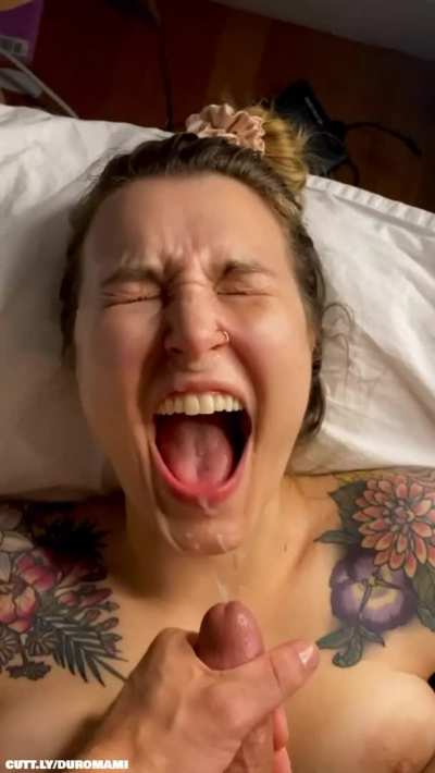 Amateur Big Ass Compilation Cowgirl Cumshot Facial Real Couple Riding Twerking Porn GIF by duromami