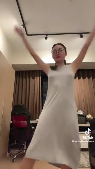 Sachzna Laparan
