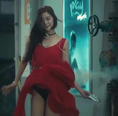 Clara Lee