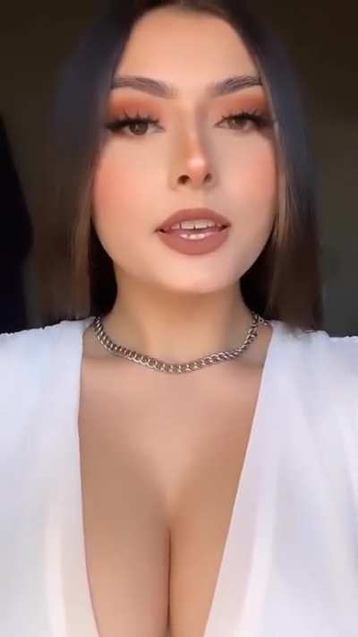 🎤