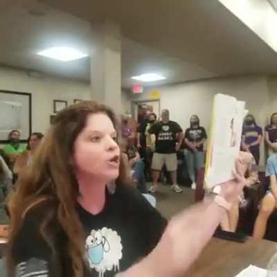 Another mom destroys the school board over sexualized &ldquo;kids&rdquo; book