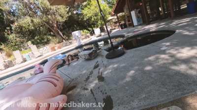 Friends started showing up on the 2nd of July so we had everyone come over early for a little pre party. Austin put on his POV hat cam and captured some behind the scenes. He also taught everyone how to do a proper mangina 😉