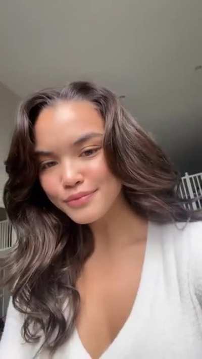 God she&rsquo;s beautiful