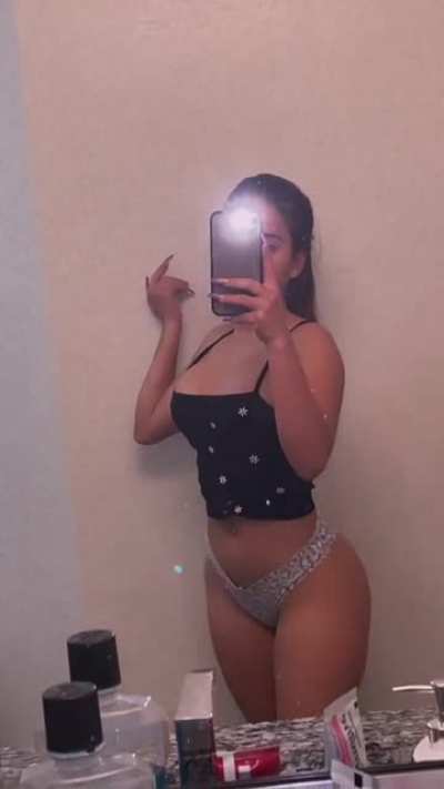 🤤