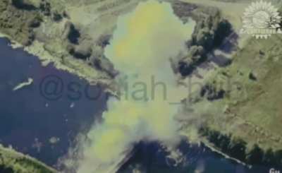 A Ukrainian Su-27 fighter jet struck the pontoon crossings installed at the site of the destroyed bridge. The attack used a package of 4-5 GBU-39 SDB precision-guided bombs. Kursk region.