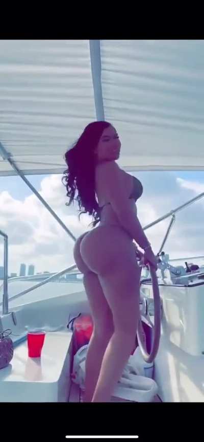 😩😩😋
