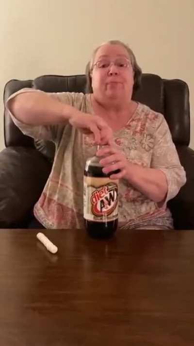 Coita da vov&oacute; kkkk (V&iacute;deo original: 