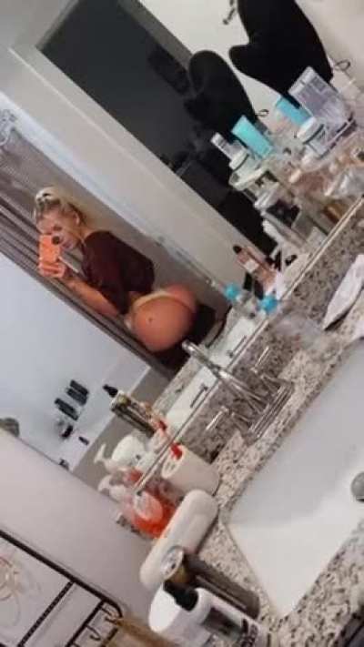 my fuckdoll ass in desperate need of a pounding