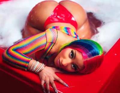 Nicki Minaj&rsquo;s fat ass won&rsquo;t stop draining my balls!