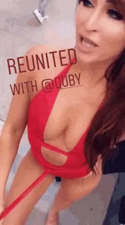 Danielle Moinet is so sexy😍🤯