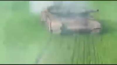 The story of the russian tank &ldquo;species&rdquo; migrating to Ukraine. Sound on!