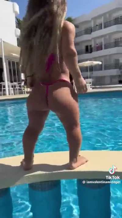 Pool girl snack