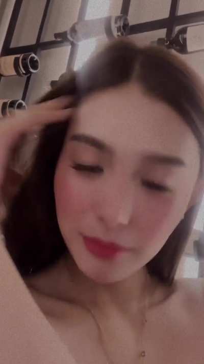 Analyn Barro