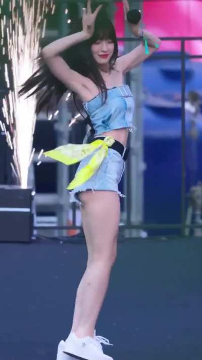 OH! MY GIRL · ARIN