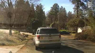Mother yells "Allahu Akbar" before charging at officer with a knife in front of her kids