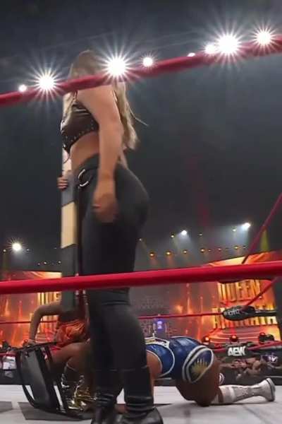 Anna Jay