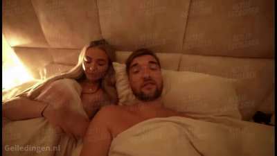 Heerlijke geile fap video van lynn hermanussen! Vriendin van Gio!
