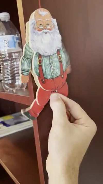 Santa seems too happy (Found at my grandparent&rsquo;s house)
