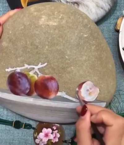 HelpMeFind the song in this video
