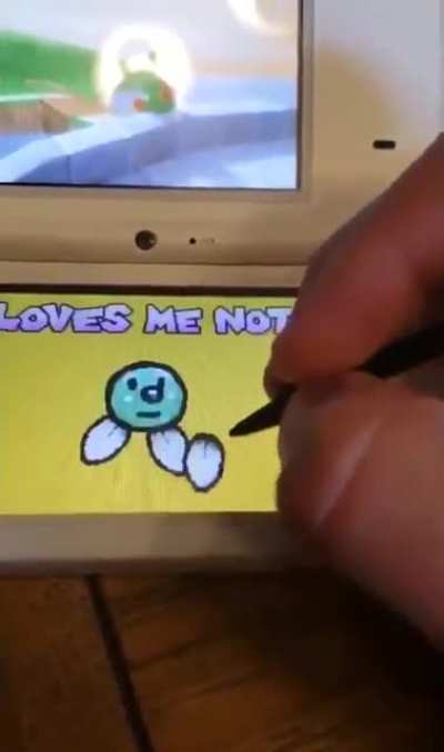 Loves me not :[