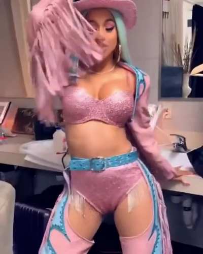 Cowgirl 