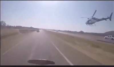 Crazy cop chase in South Africa