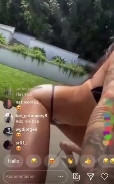 🤤