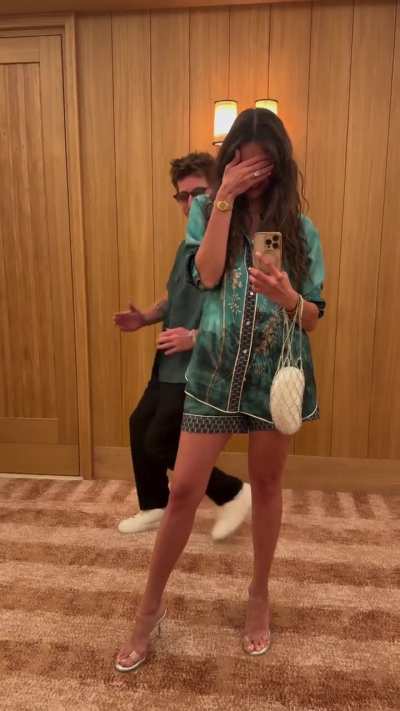 'Shaun White &hellip; ruining selfies worldwide. This was attempt 10' - IG July 2025
