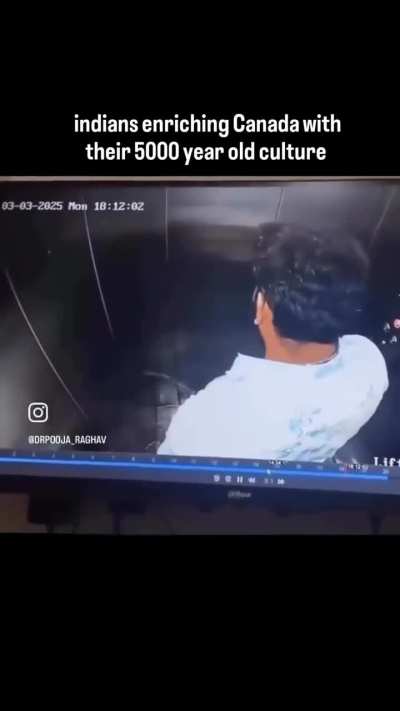 🤮🤮🤮
