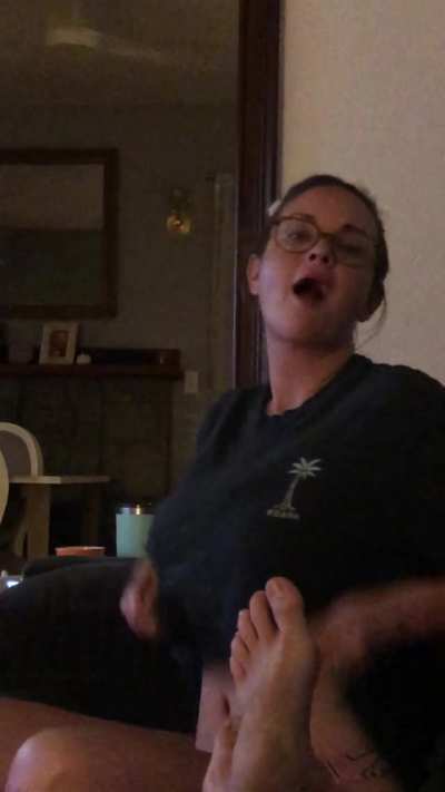 Mom boob flash