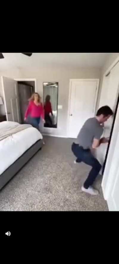 Gebtlemen be like... (repost from r/nextfuckinglevel)