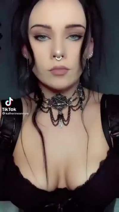 Hot 🥵