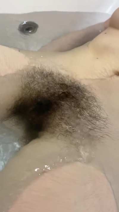 [F22] love a wet bush 😉✨