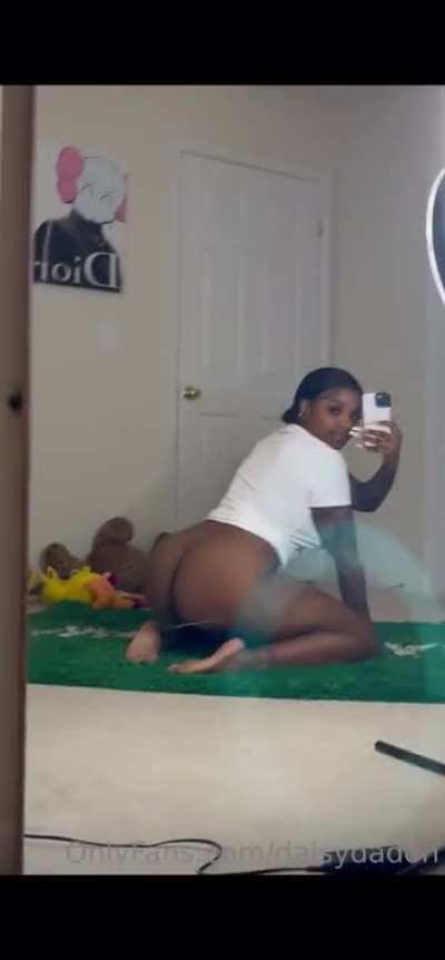 As I promised 🫡 500 upvotes for mo