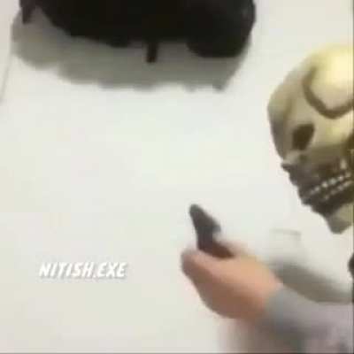 -_-