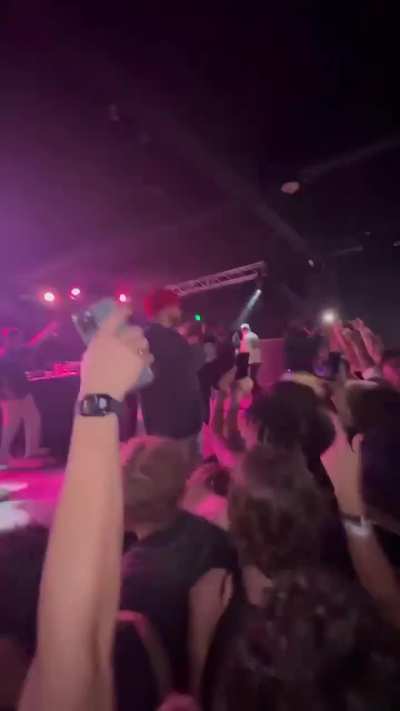 tb to when the goat pulled me on stage😢