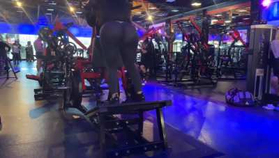 🏋️&zwj;♂️
