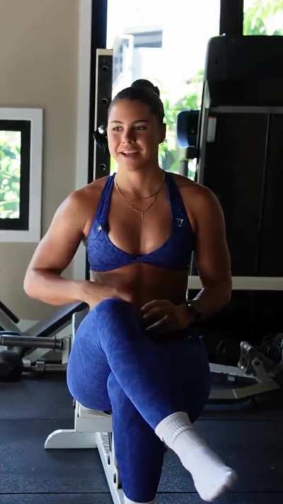 Desi Johnson - Australian Bobsledder 