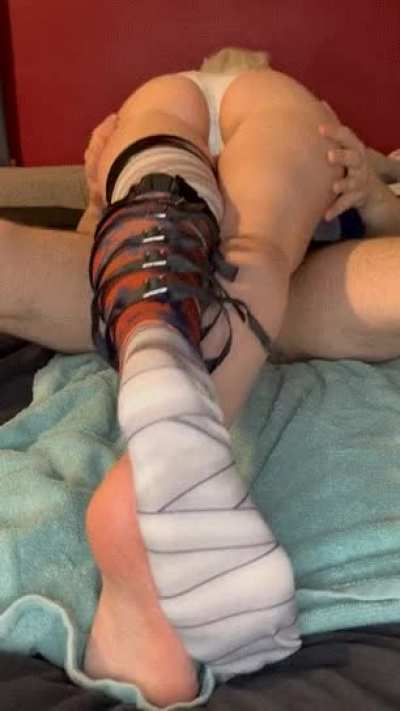 Kaine from Nier is this week&rsquo;s thighjob contender! There&rsquo;s also&hellip; mating presses in the full video? 😳🖤🤍