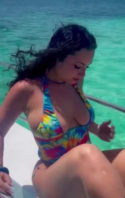Yatch mami