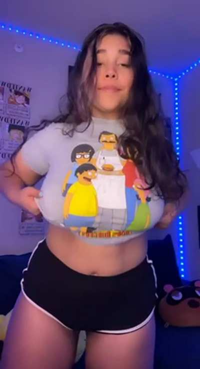 We can&rsquo;t have a perfect date without my boobs in your mouth