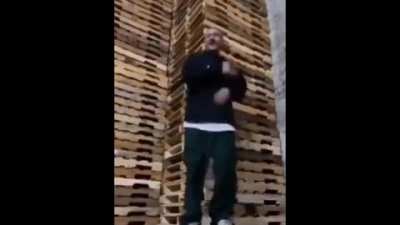 s&uuml;l&uuml; soruları dodgelarken olur gibi