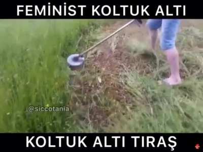 Koltuk altı kıllarımı almayarak g&uuml;&ccedil;l&uuml; kadın oluyorum 💪🏻👩🏾&zwj;🦰♿️
